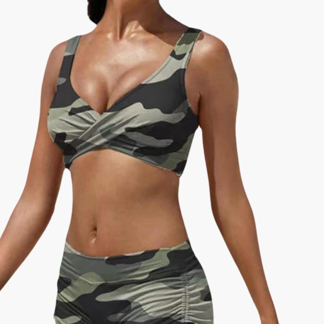 Stylish Women's Bikini Set with Twist Front Design and Comfortable Swim Shorts 0